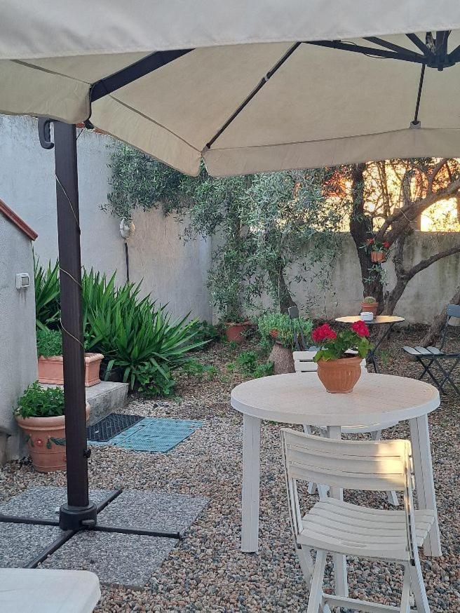Il Profumo Di Ginestre Bed & Breakfast Olbia Exterior photo